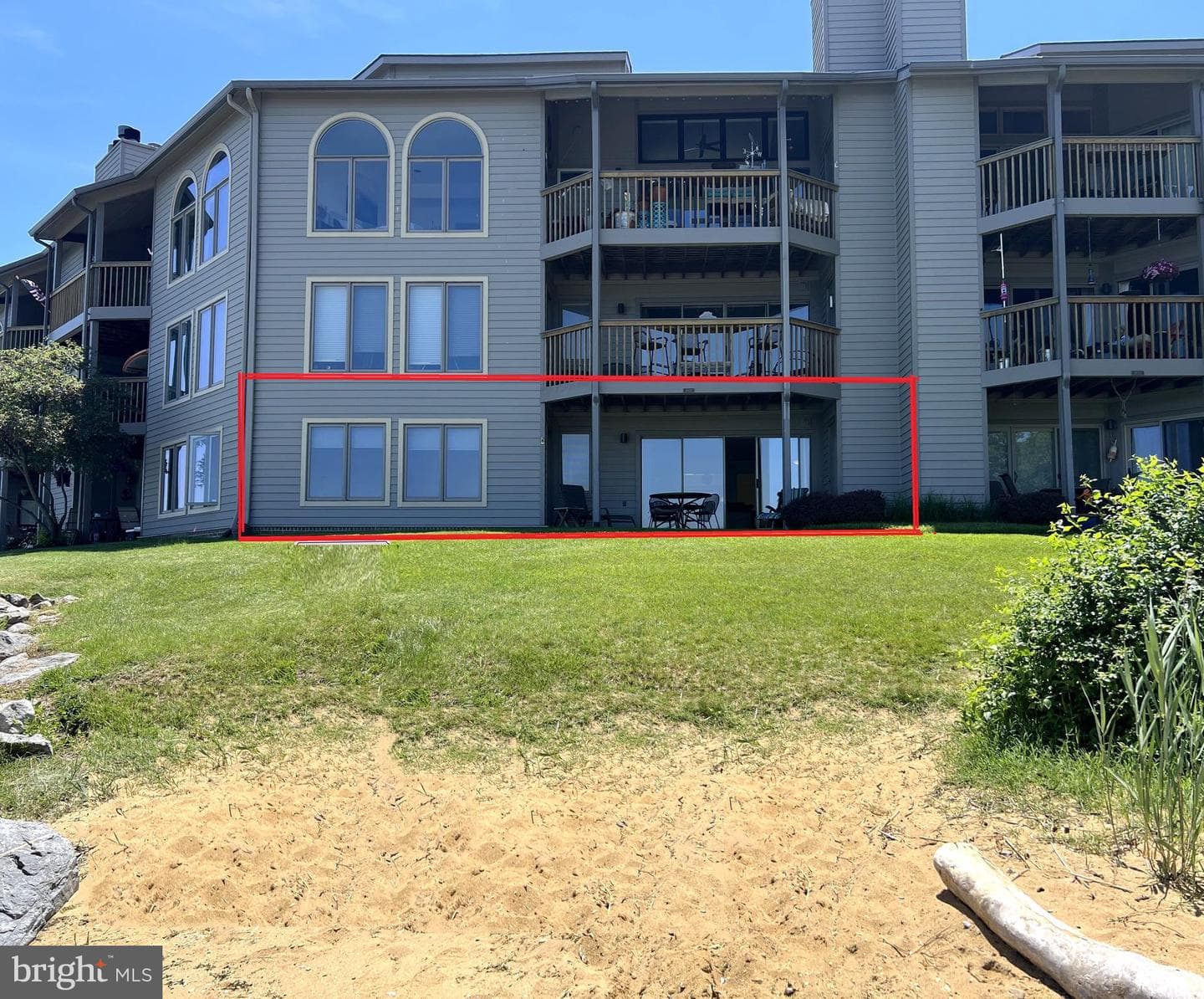 2020 Quay Village Court #t1 photo 3