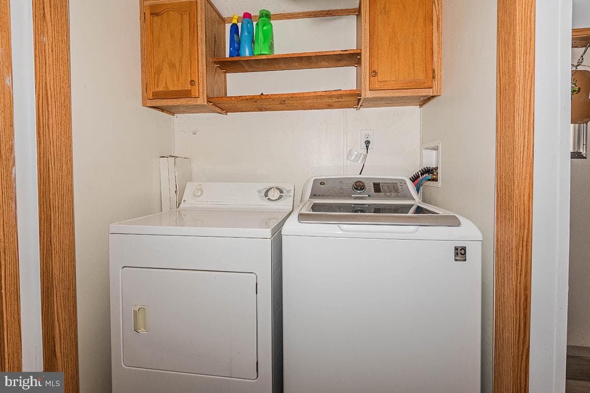 8021 Fair Breeze Drive photo 18
