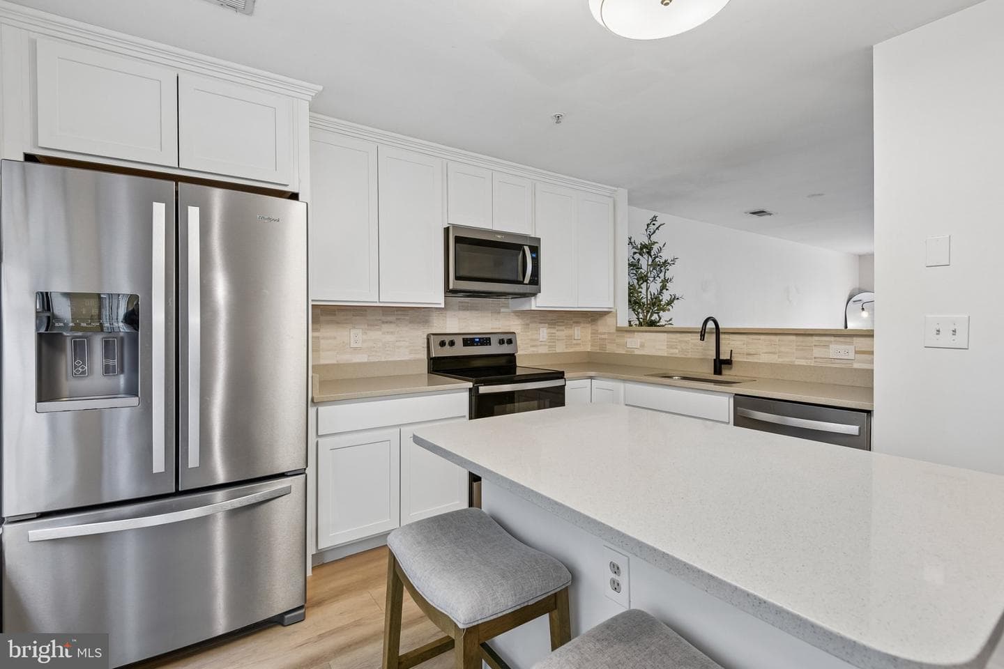 1431 Nestlewood Court photo 9