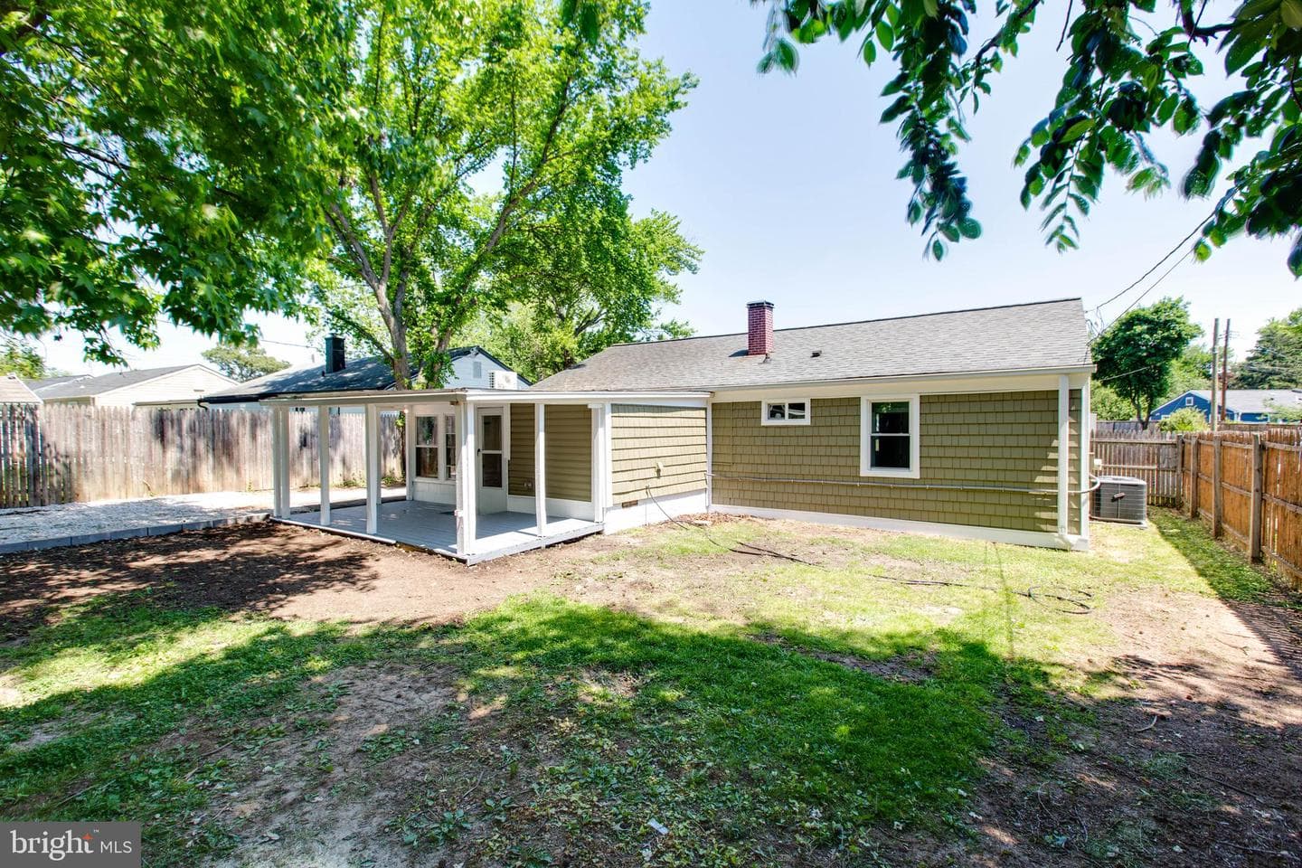 1241 Guildford Road photo 41