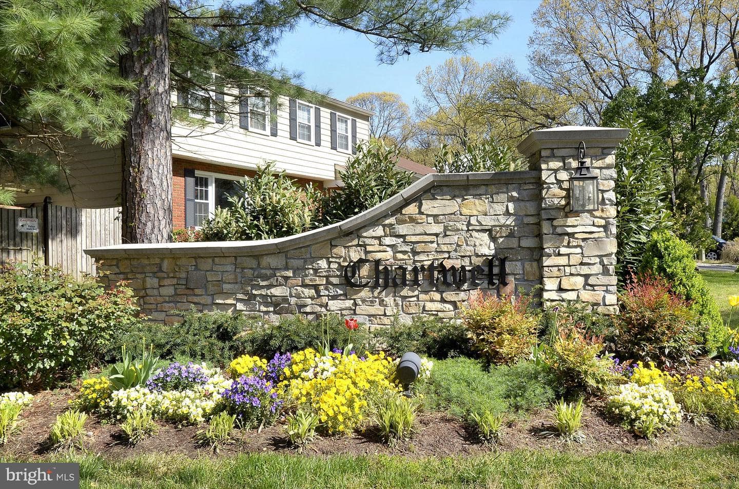 11 Saint Ives Drive photo 49