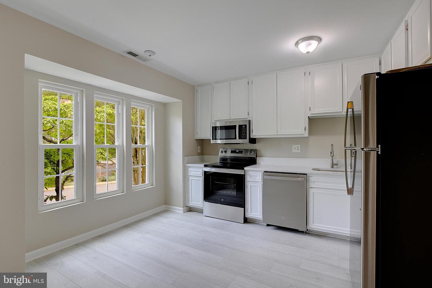 1509 Marlborough Ct photo 7