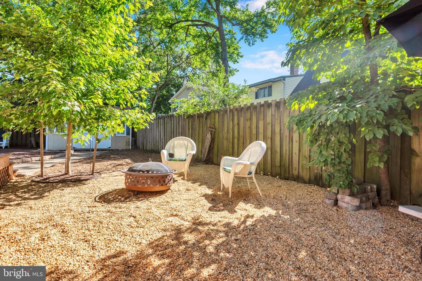 86 Riverside Drive photo 37