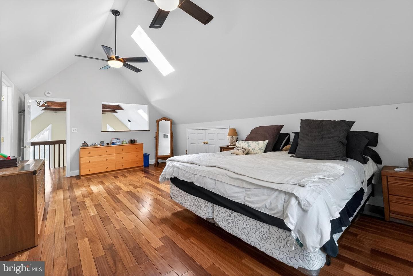 836 North Shore Drive photo 11