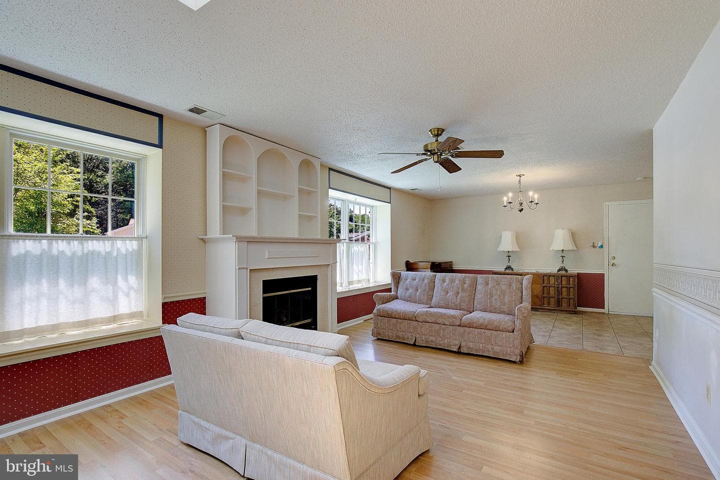 848 Deerwood Court photo 11