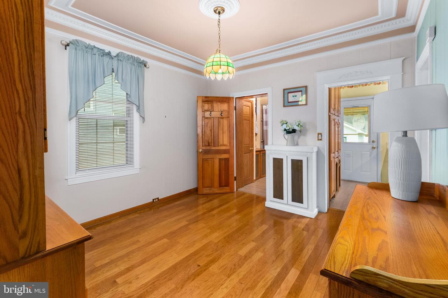 102 7th Avenue photo 12