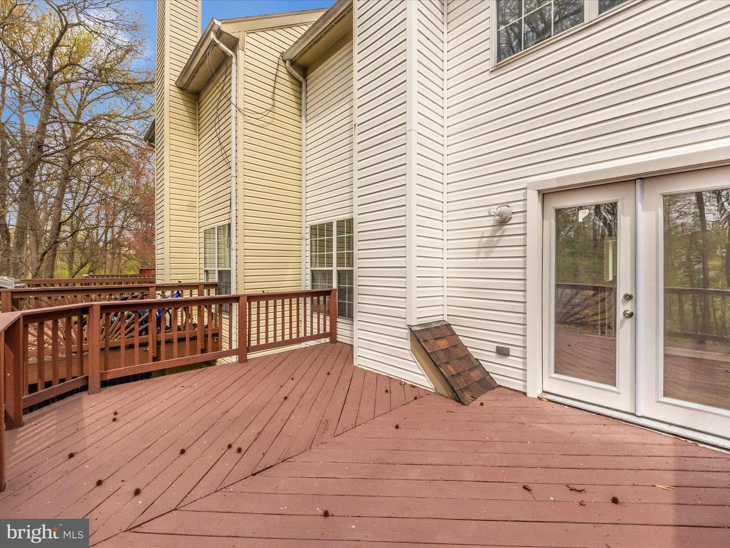 2242 Commissary Circle photo 40