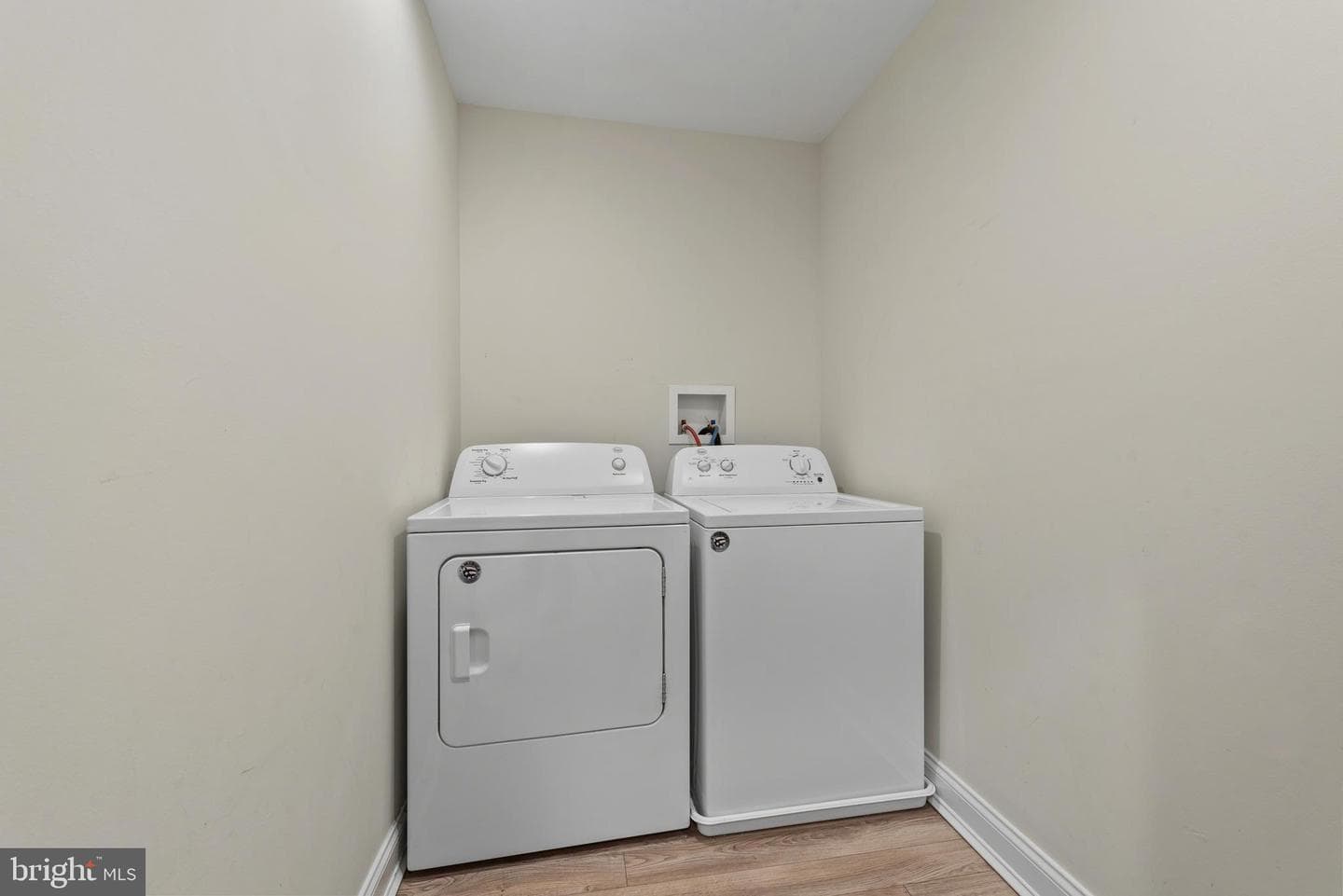 7707 Shirley Avenue photo 32