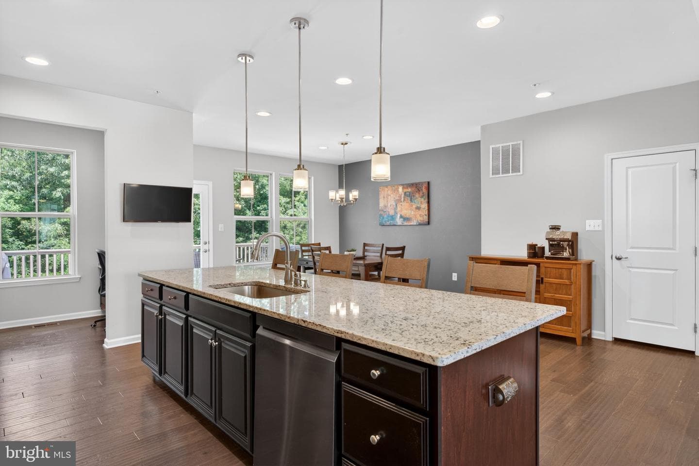 468 Marianna Drive photo 26