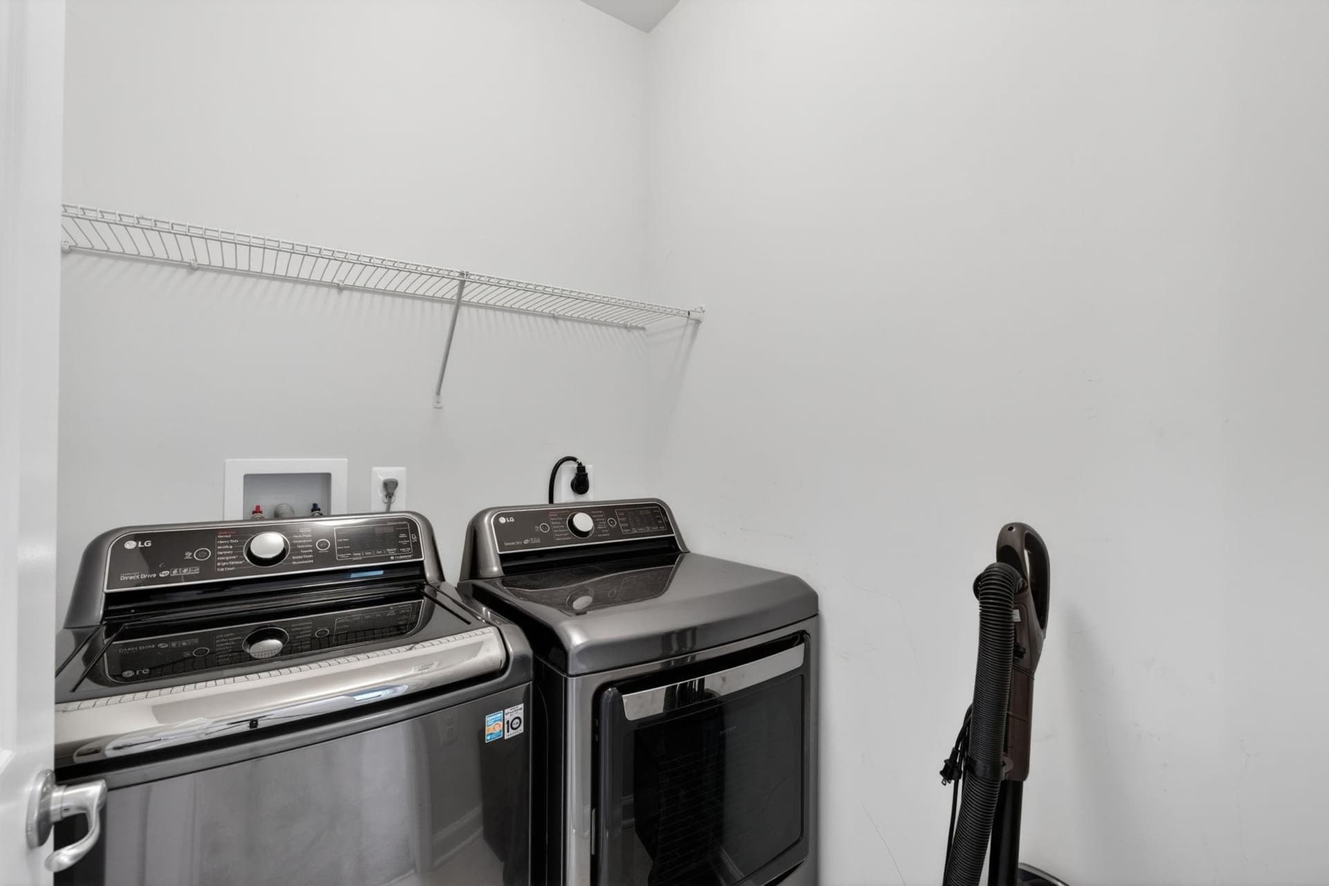 468 Marianna Drive photo 46