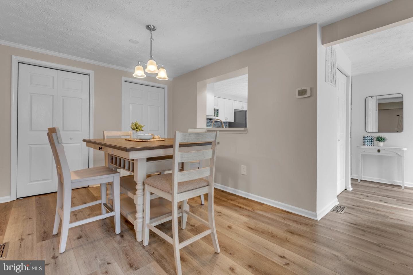 472 Laurel Valley Court photo 12