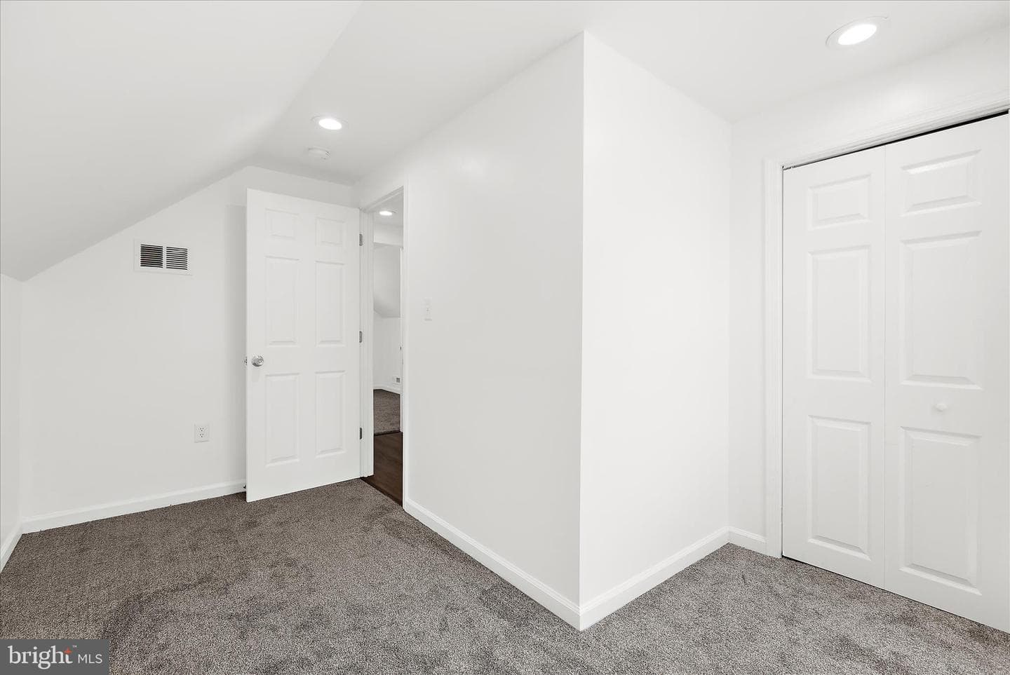 113 Ralph Road photo 36