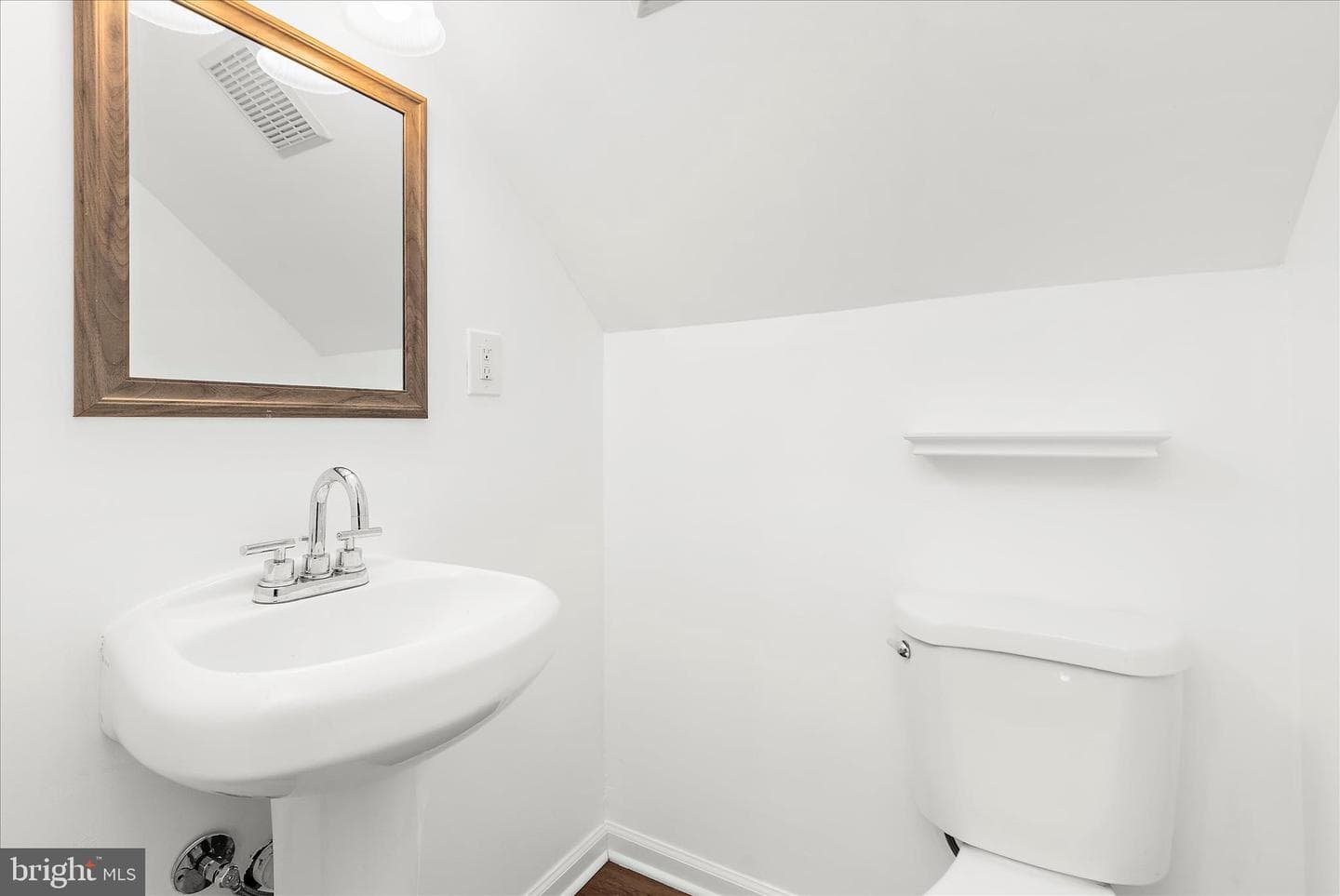 113 Ralph Road photo 40