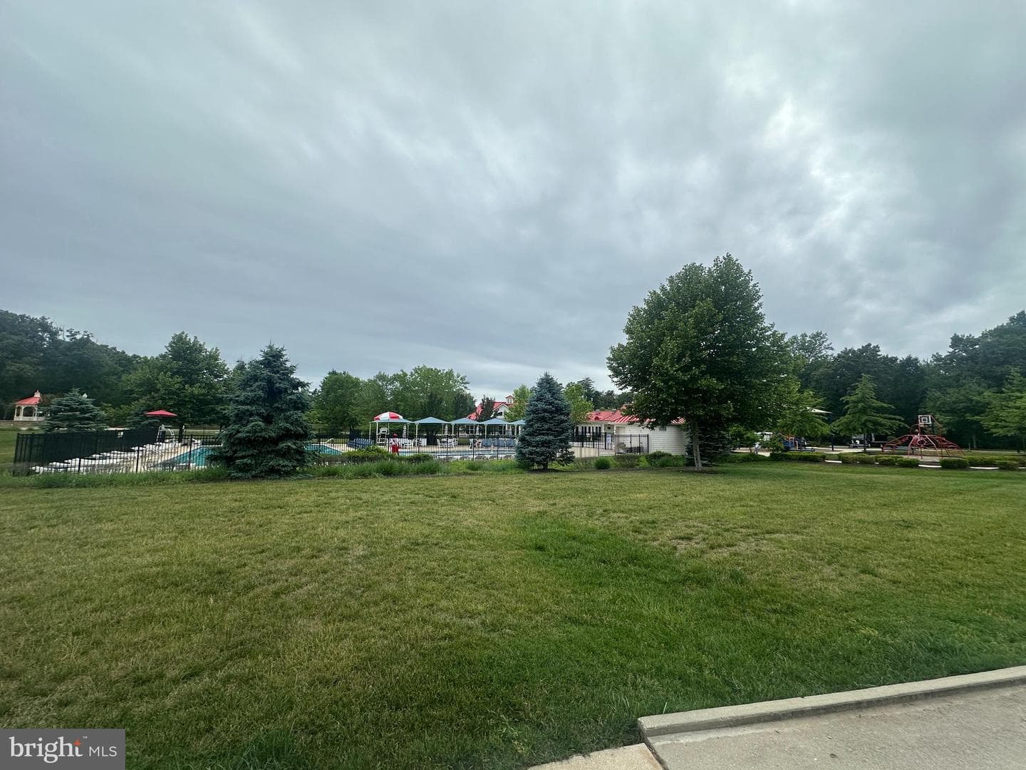600 Fox River Hills Way photo 37