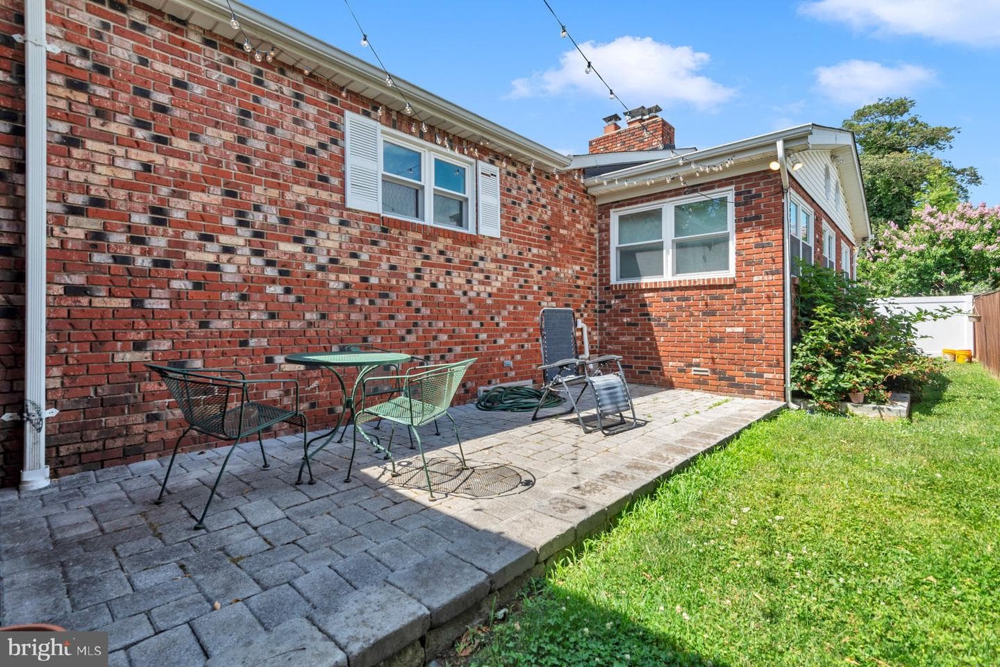 211 N Pindell Avenue photo 38