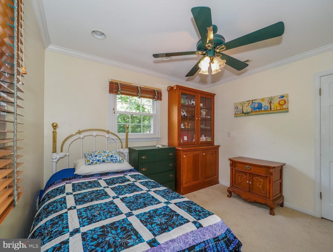 2644 Queen Anne Cir photo 12