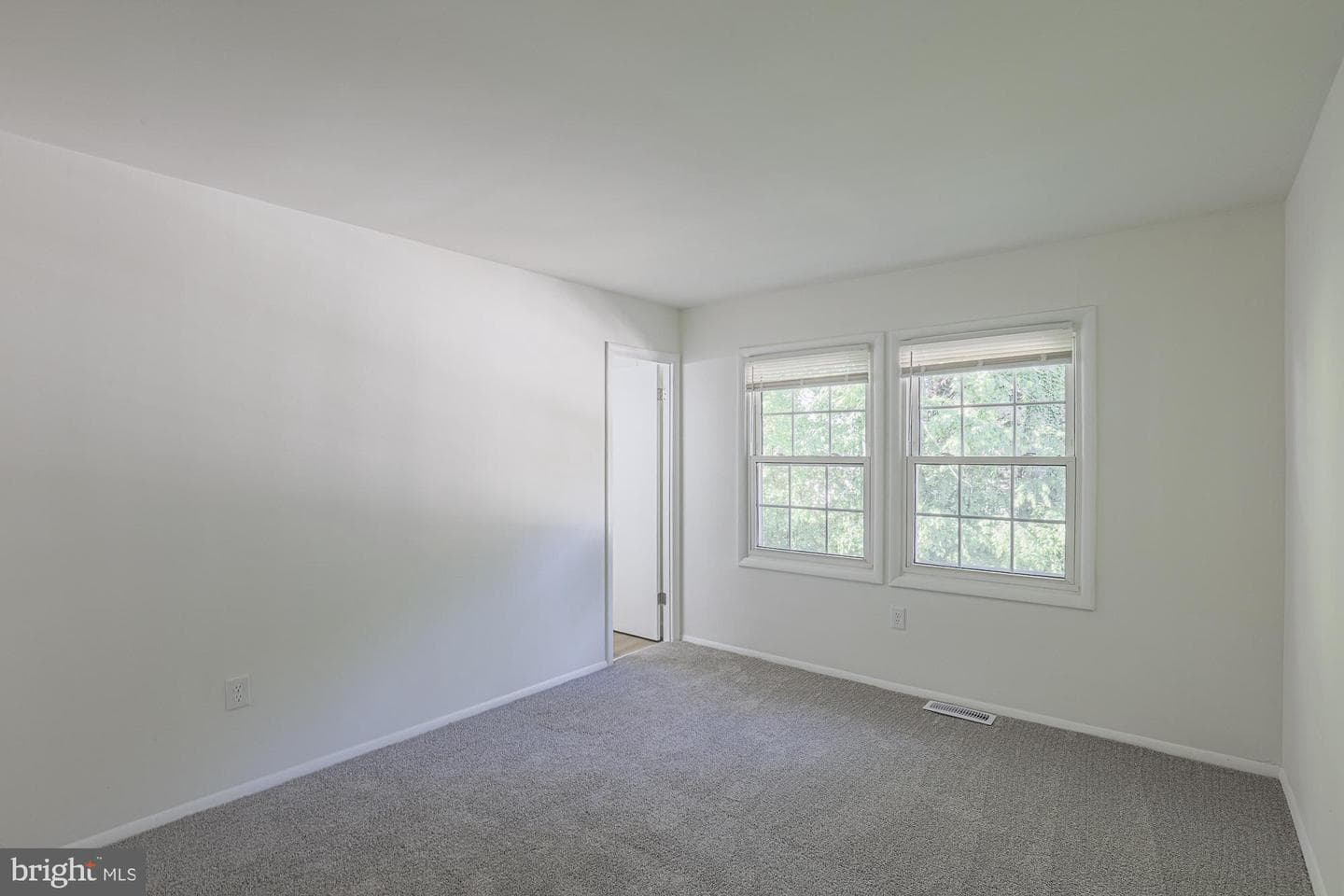 1327 Farrara Dr photo 19