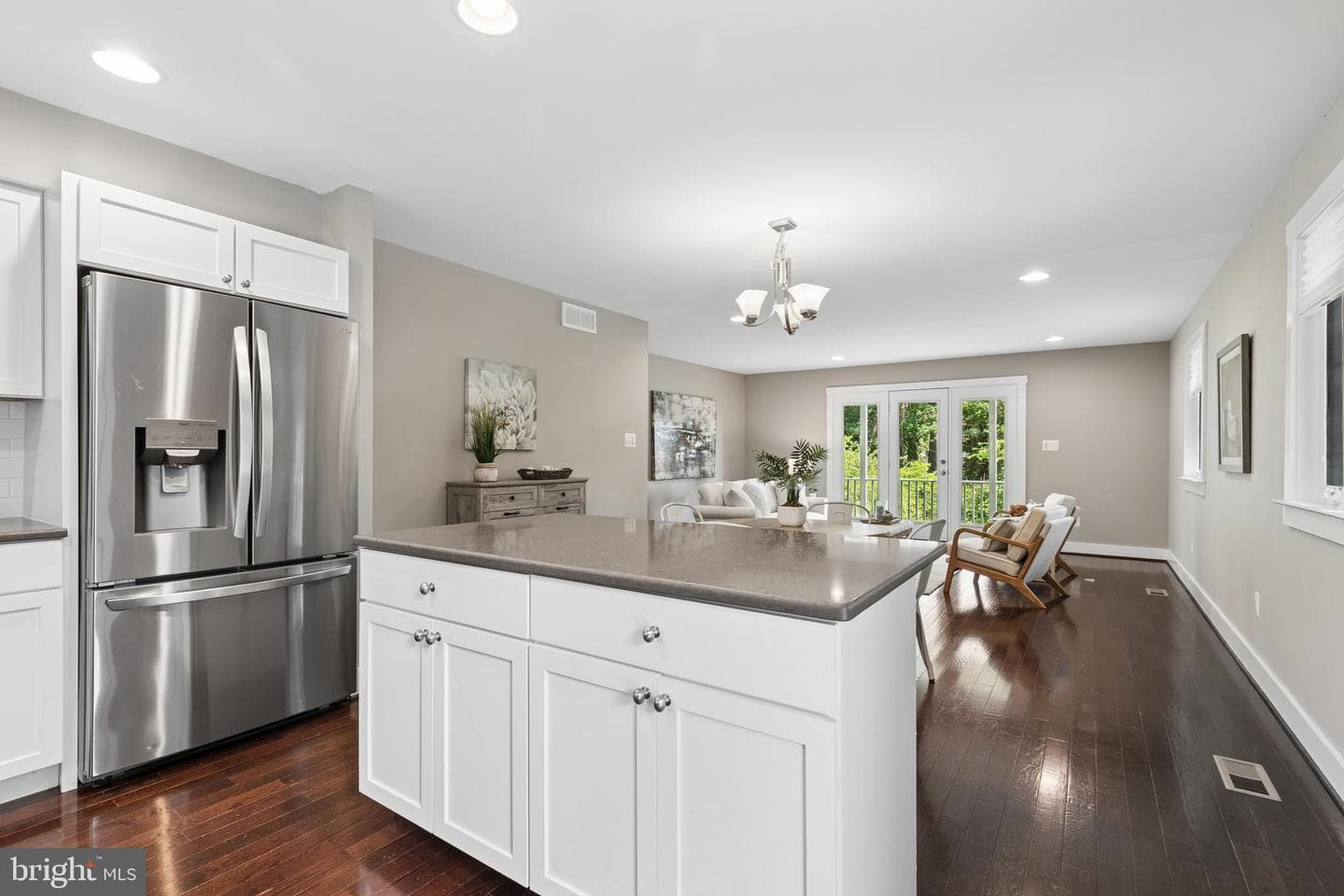738 Dill Road photo 12
