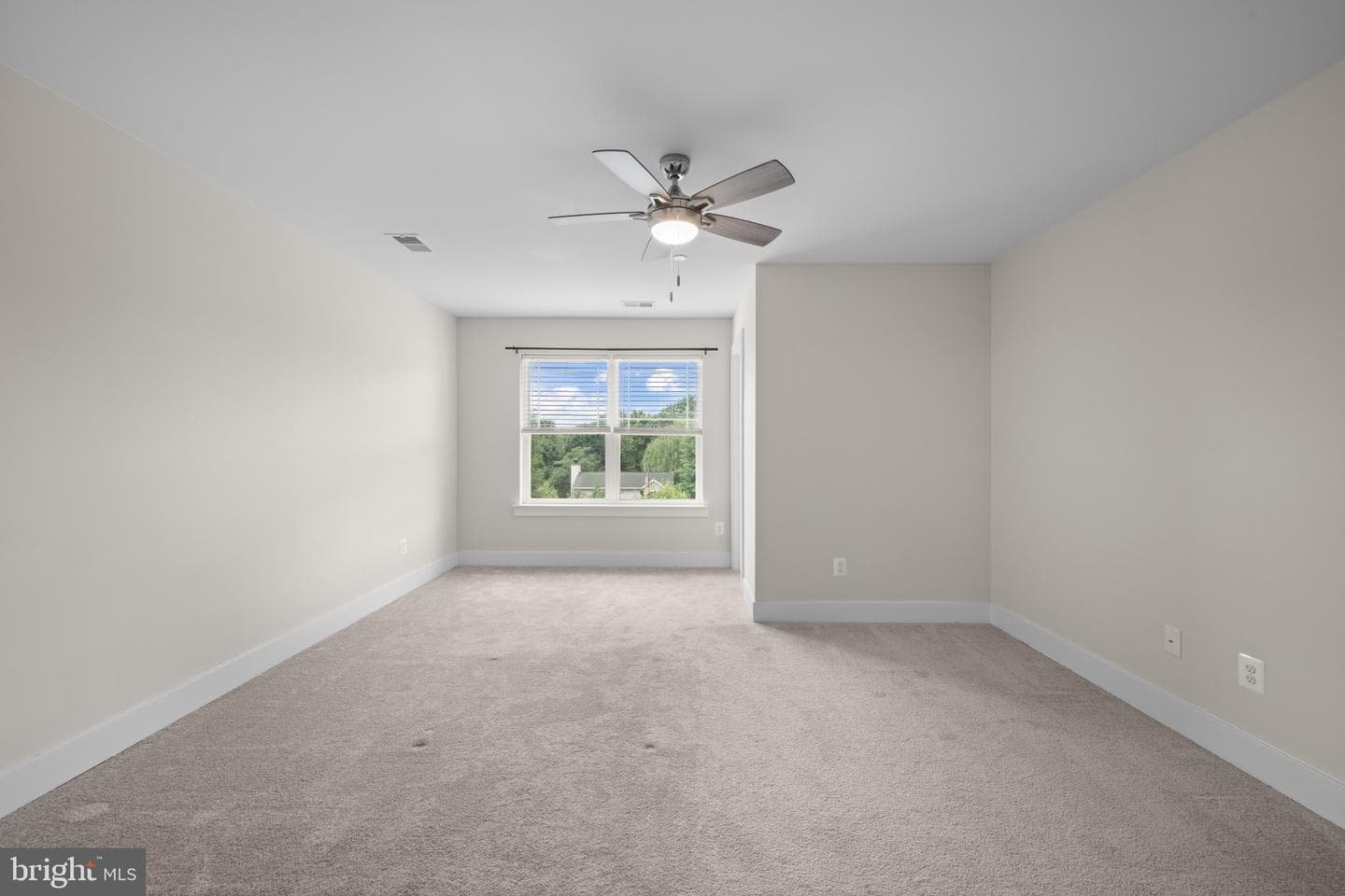 5707 Lowell Street photo 18