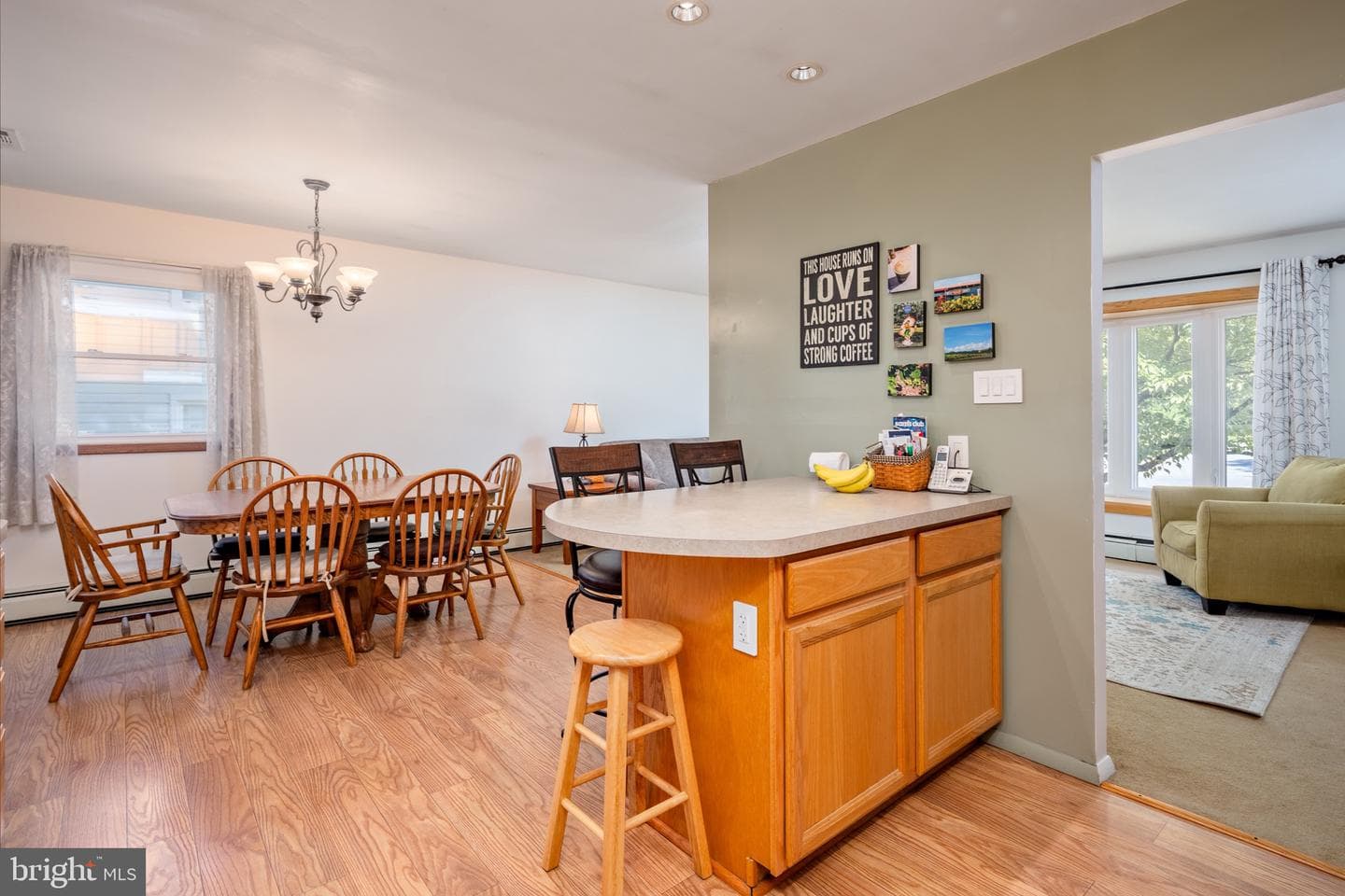 390 Phirne Rd W photo 26