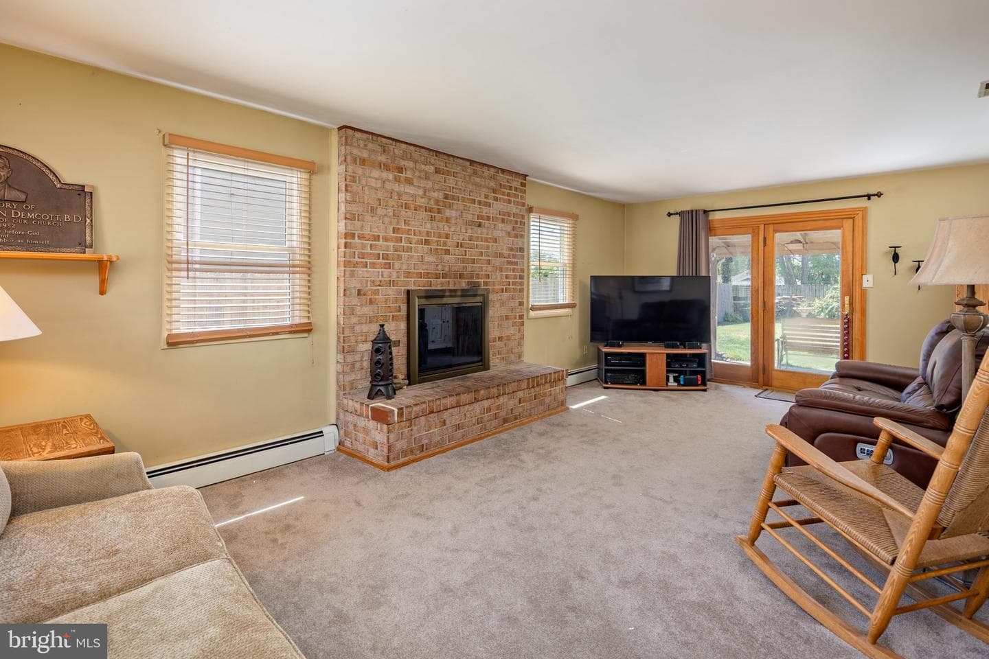 390 Phirne Rd W photo 8