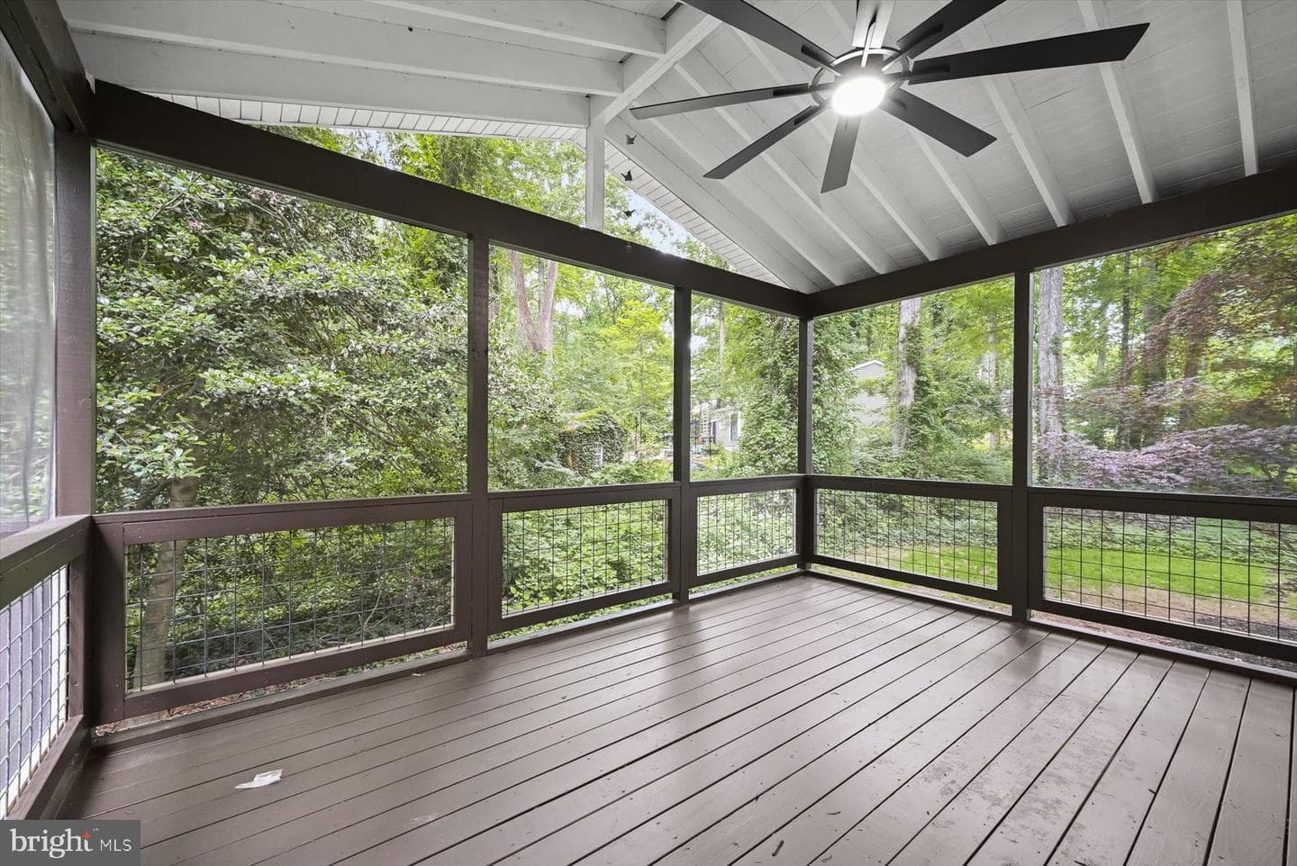 1252 Tamarack Trail photo 9