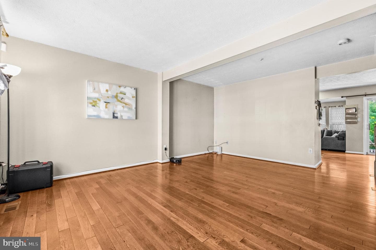 220 Foxtree Drive photo 3