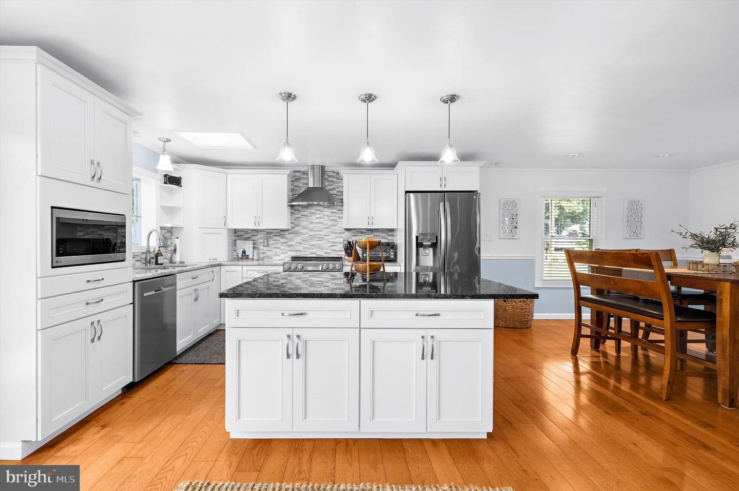 607 Amoss Road photo 9