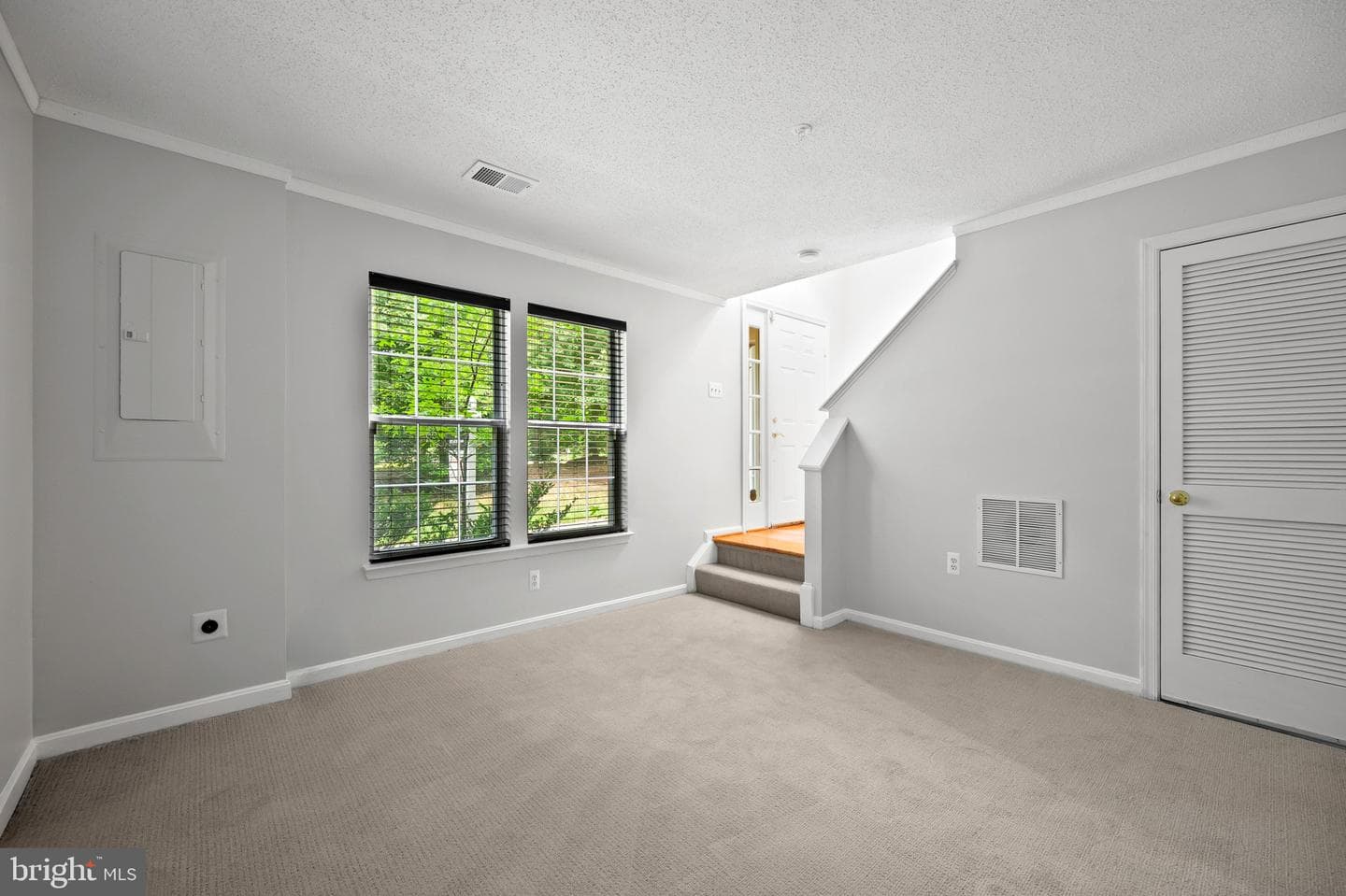 3560 Morning Star Place photo 3