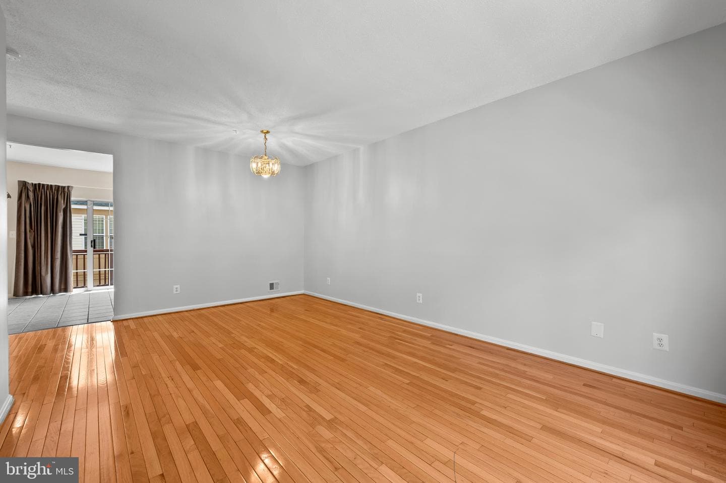 3560 Morning Star Place photo 6
