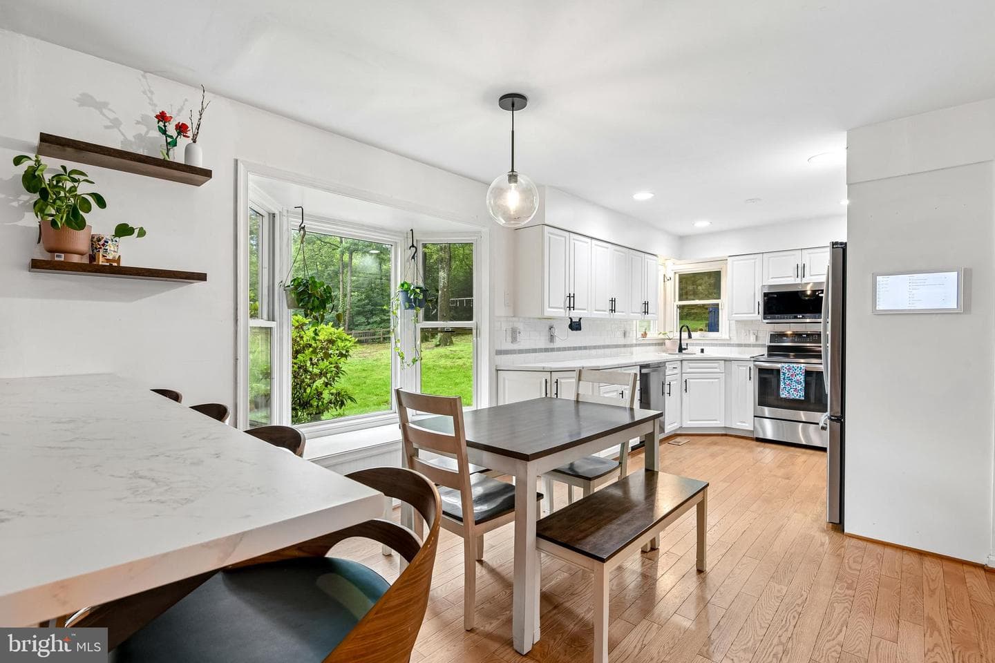234 Ambleside Drive photo 22