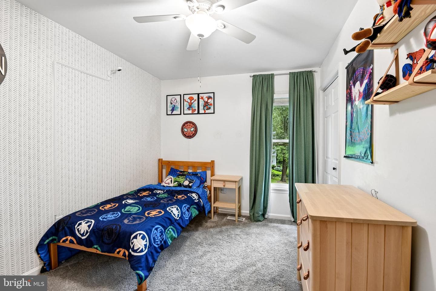 234 Ambleside Drive photo 38