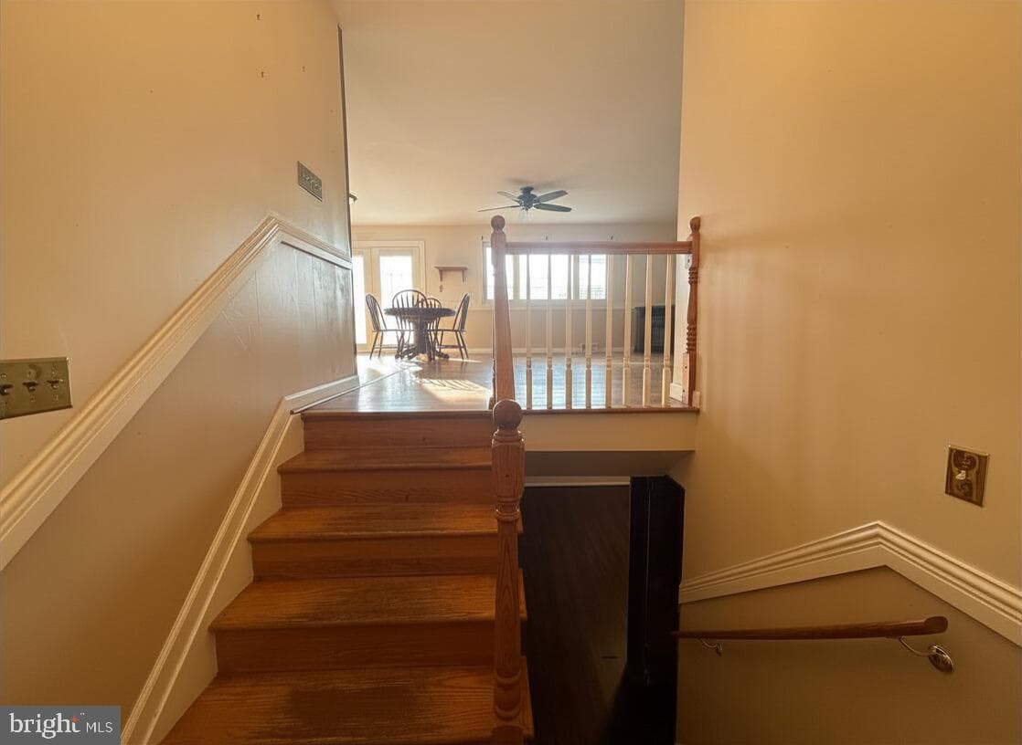 303 Mackintosh Drive photo 3