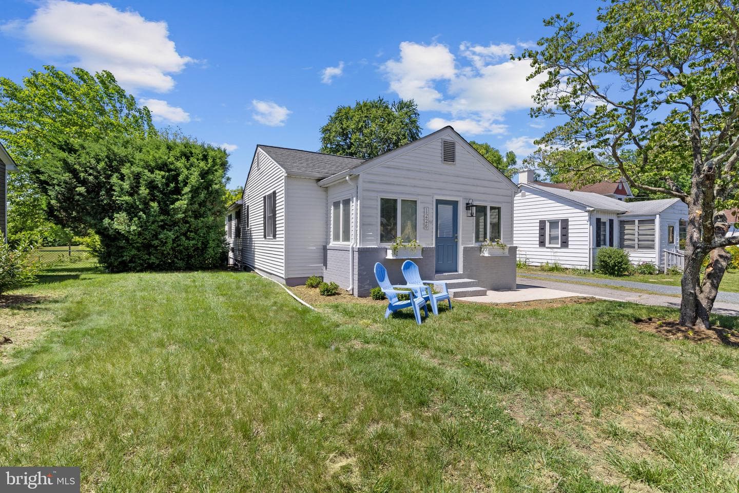 1226 Tyler Avenue photo 27