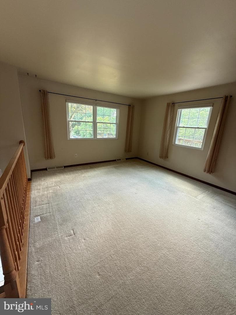 1354 Moyer Road photo 4