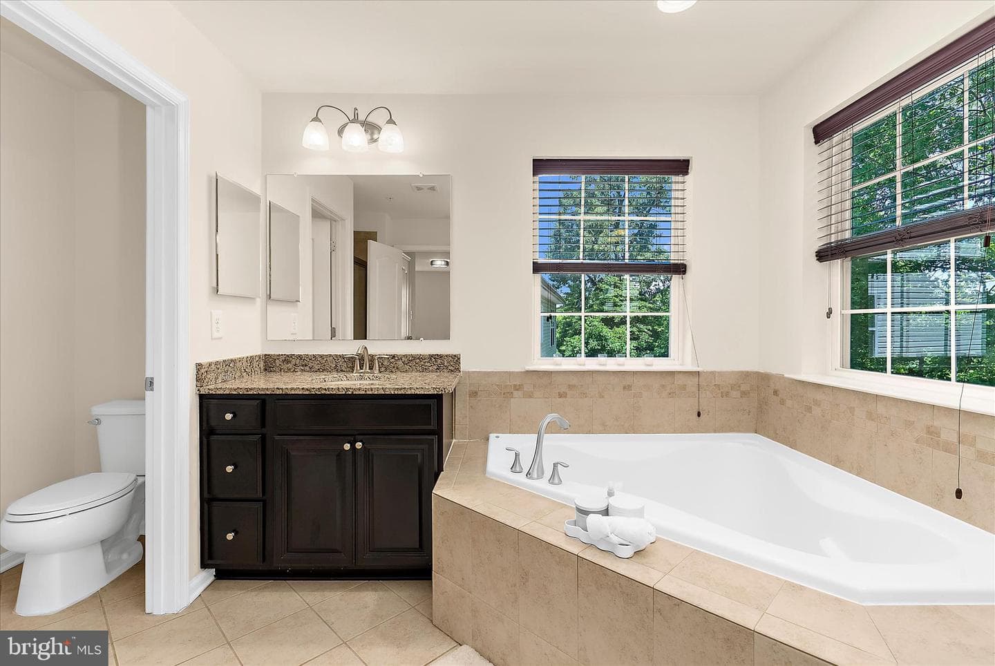 7807 Stonebriar Drive photo 35