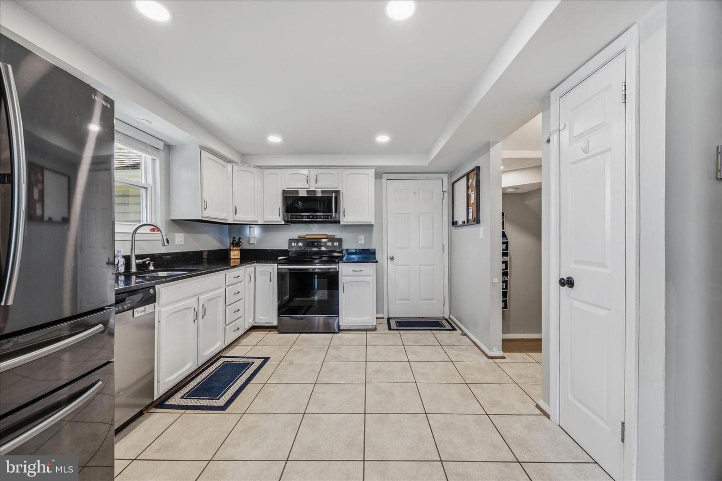 944 Aqua Court photo 10