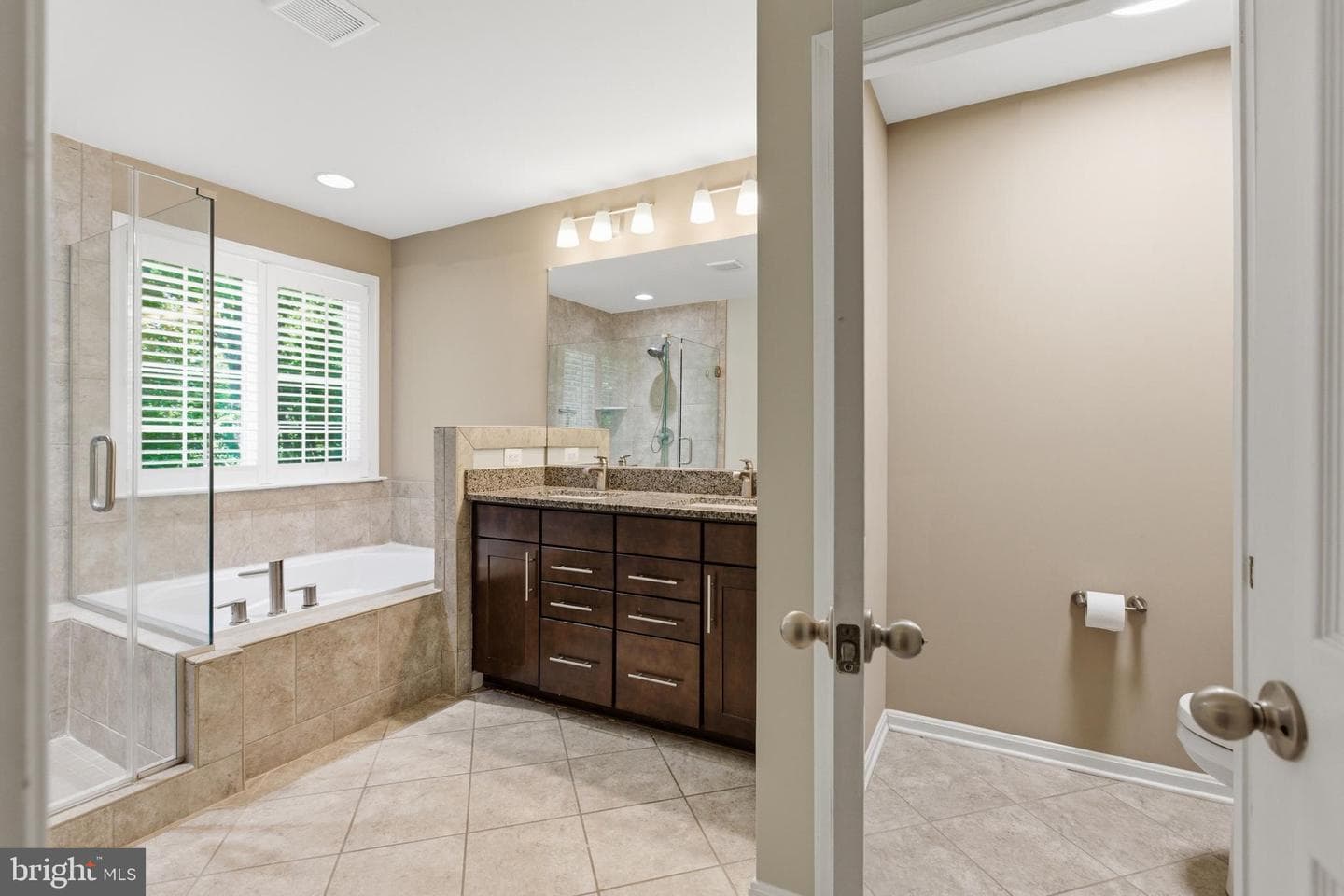 8170 Villaggio Dr photo 17