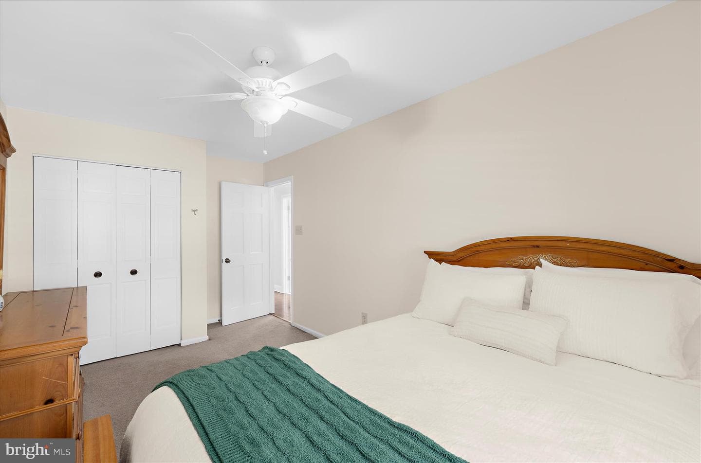 406 Honeywood Court photo 43