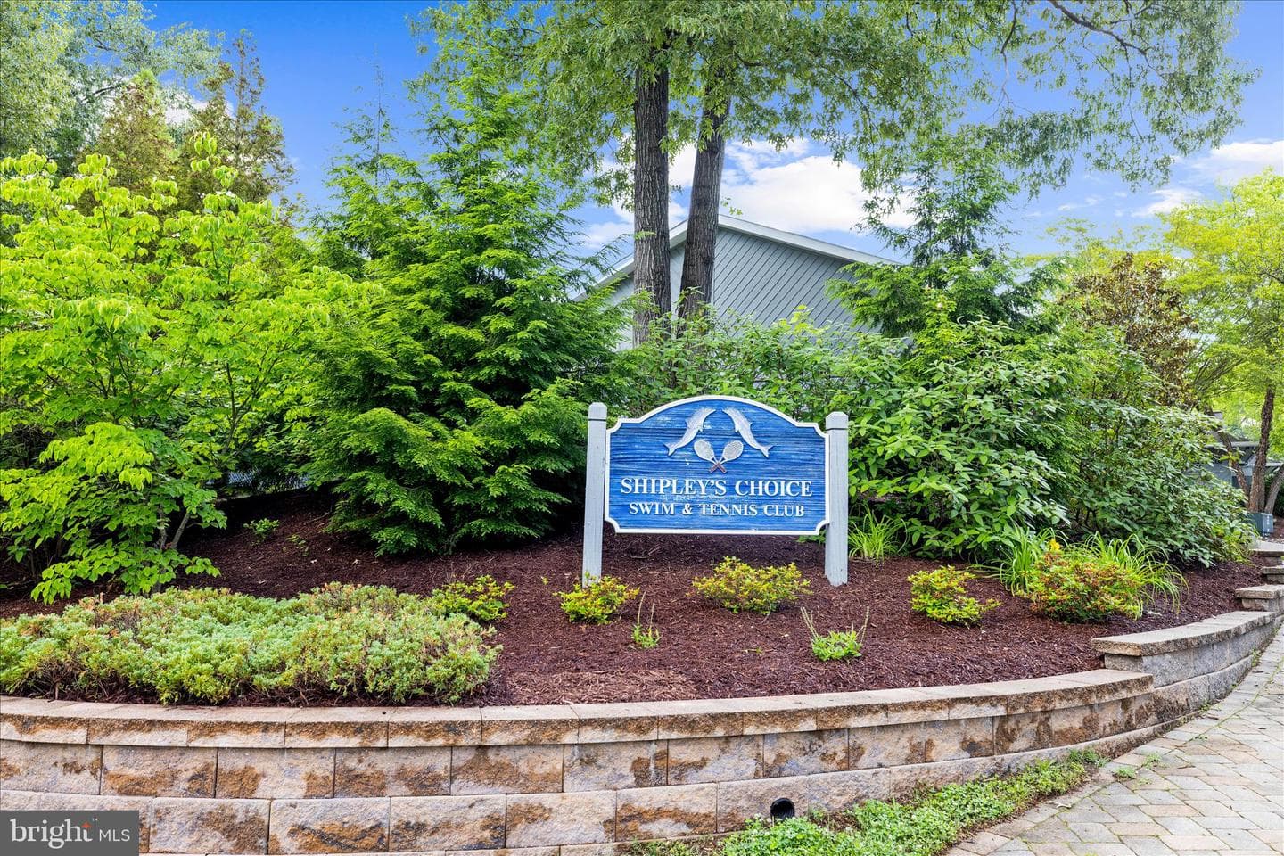 406 Honeywood Court photo 68