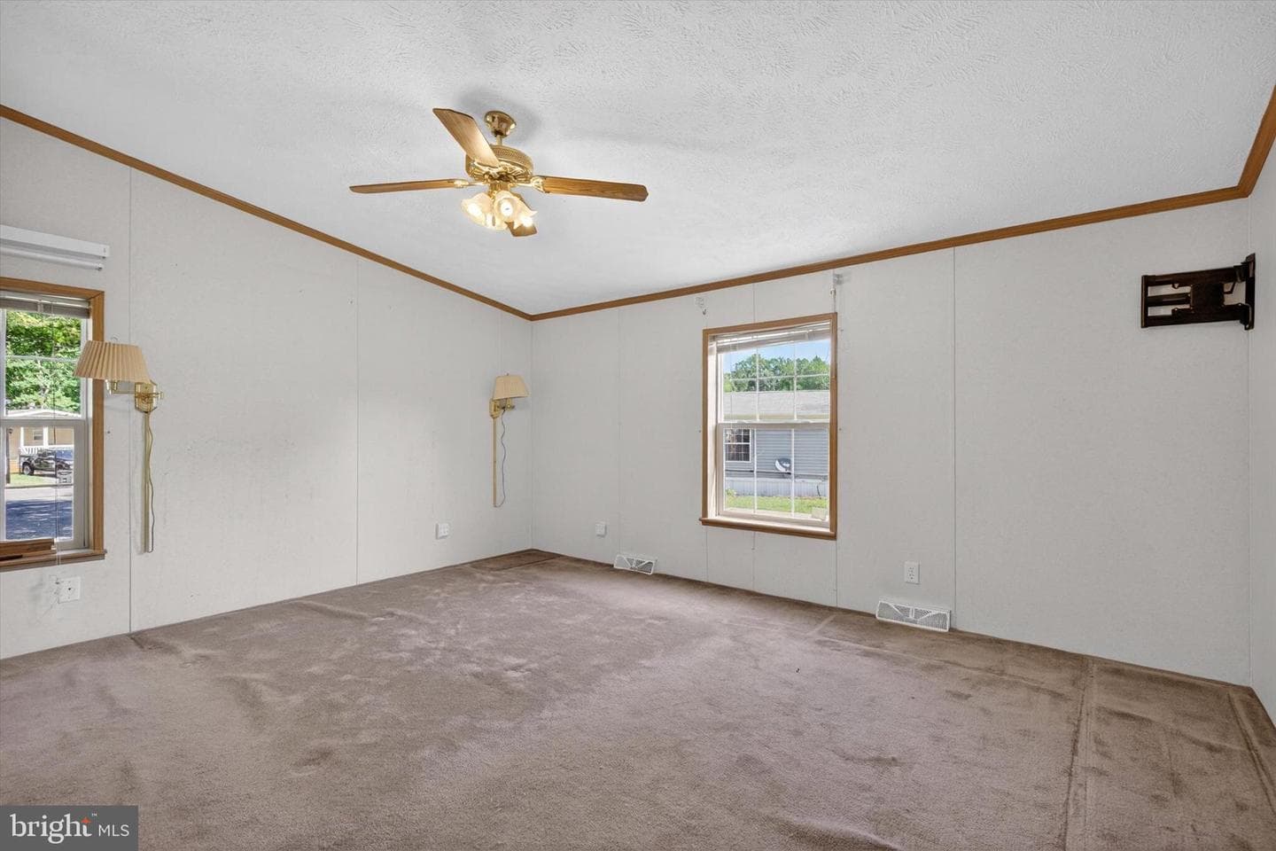 271 Janet Ct photo 22