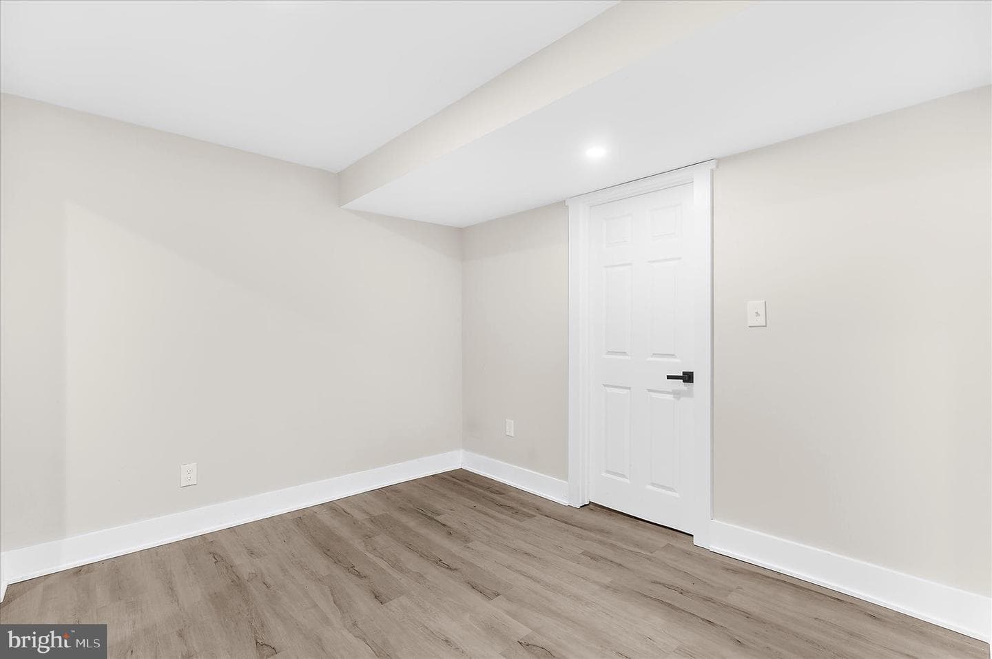 7816 Baltimore Annapolis Boulevard photo 30