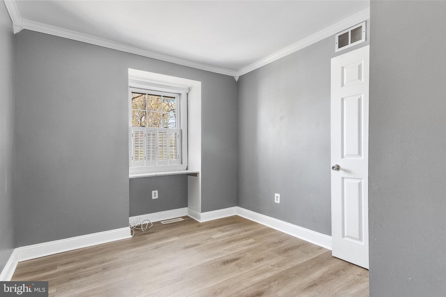 1075 Sun Valley Drive photo 35
