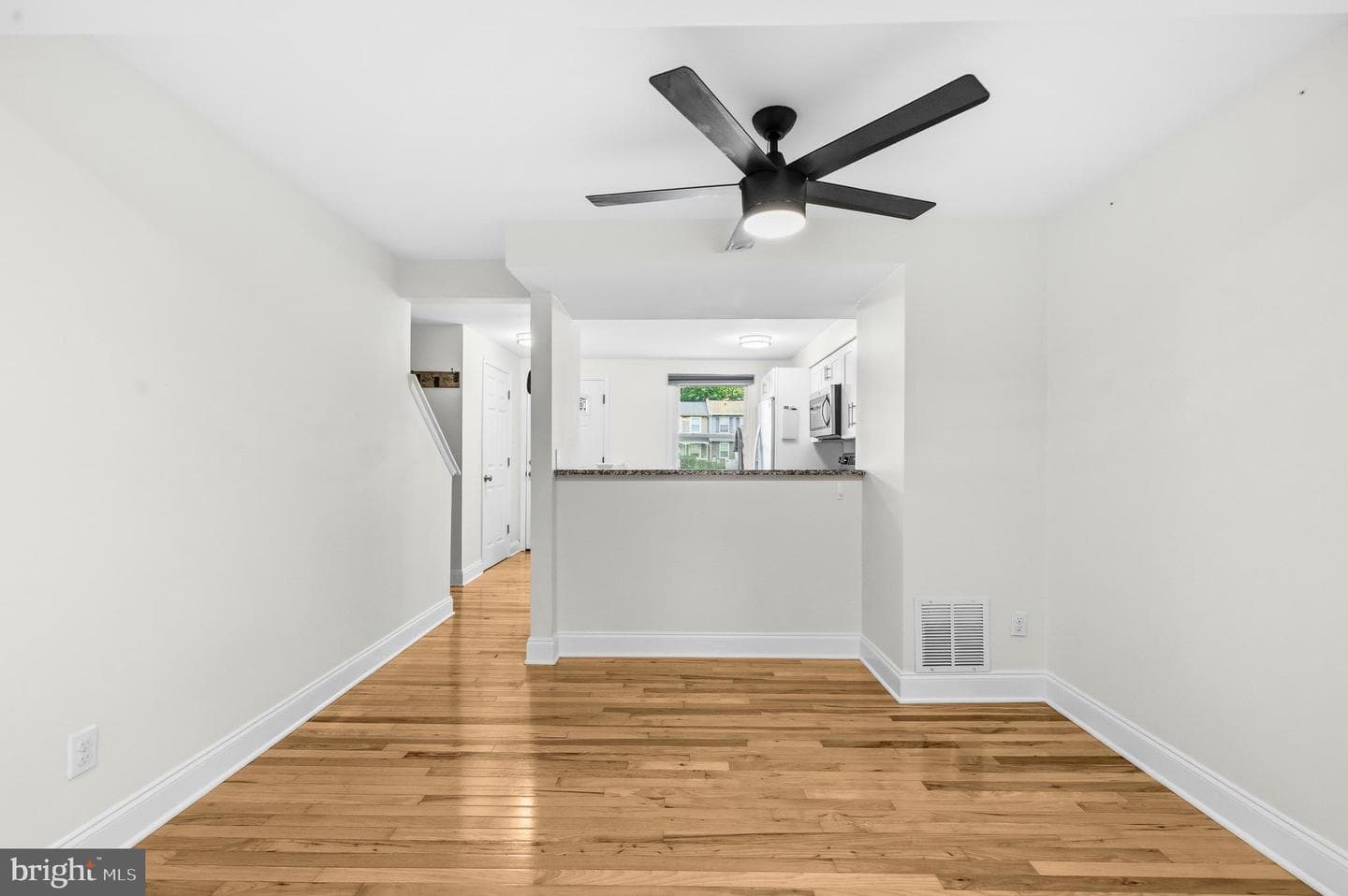 7909 Wellesley Court photo 10