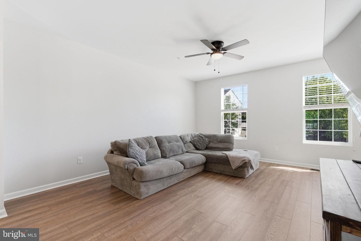 7736 Timbercross Lane photo 6