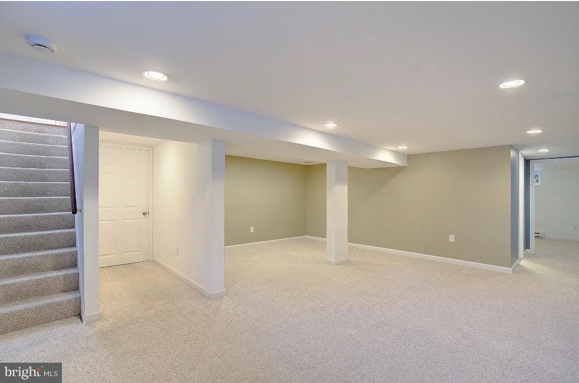 464 Martin Drive photo 28