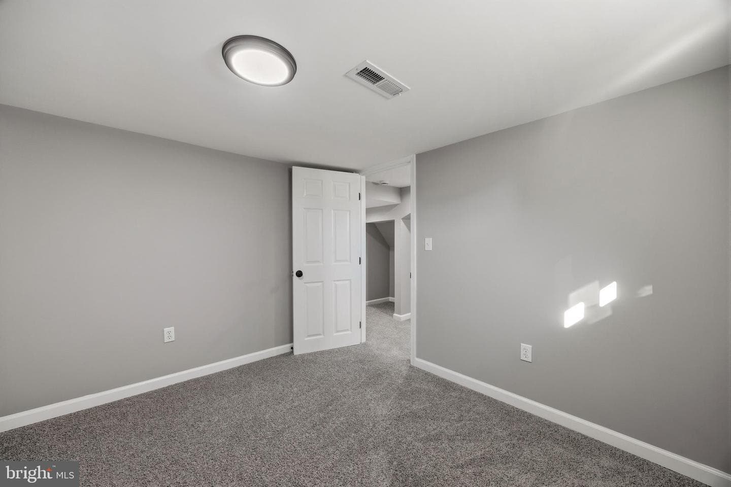 183 Kenwood Road photo 27