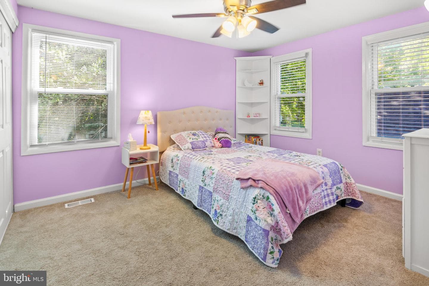 1801 E Regents Park Road photo 40