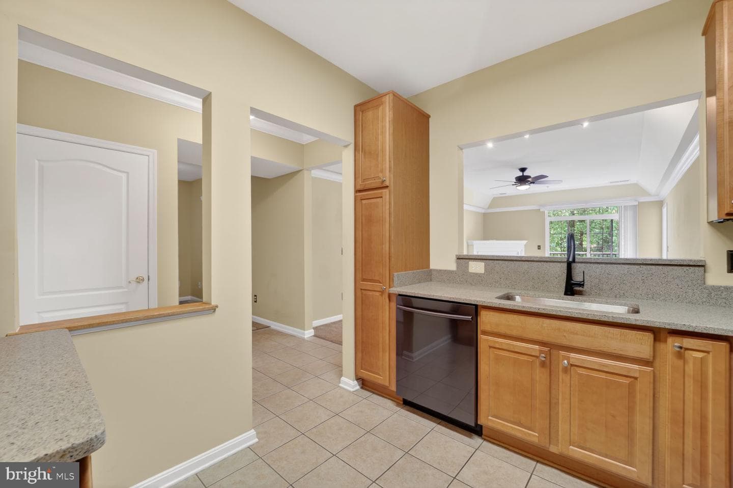 8615 Wandering Fox Trail #305 photo 6