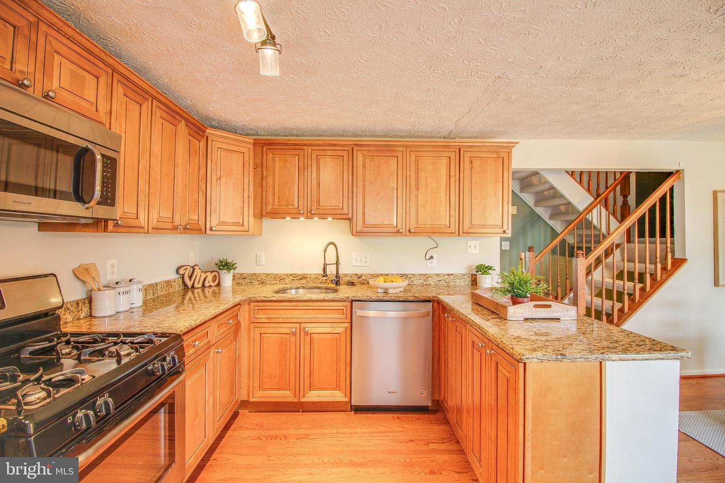710 Quiet Pond Court photo 10